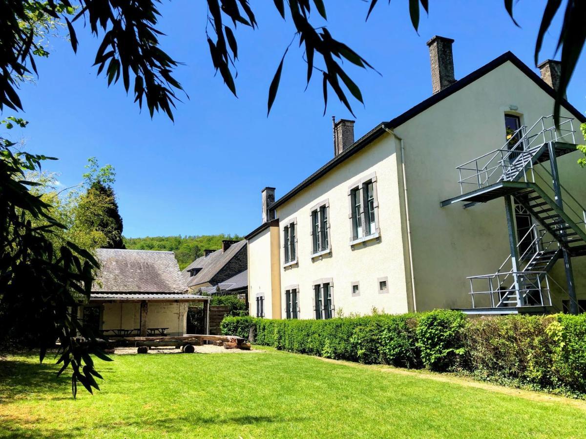 Gite De Groupe De La Semois Alle Exteriér fotografie